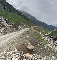 Saach Pass Saach Pass